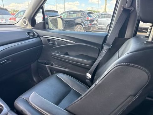 Used 2017 Honda Pilot EX-L image 19