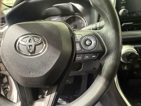 Certified 2019 Toyota RAV4 XLE image 25