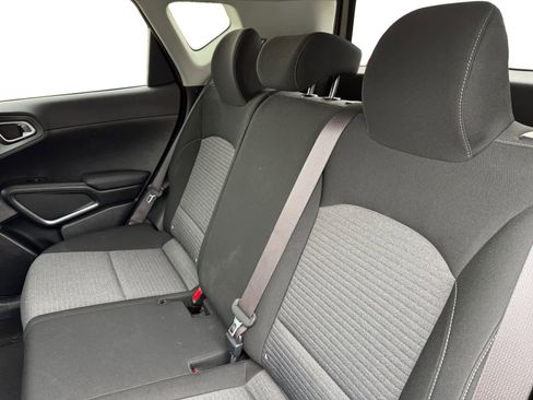 Used 2021 Kia Soul S image 13