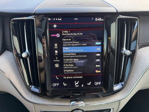 Used 2021 Volvo XC60 T5 Inscription w/ Climate Package image 29