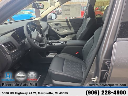 Used 2026 Nissan Rogue Platinum AWD/4WD image 15