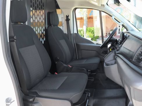 Used 2025 Ford Transit 250 Low Roof w/ Exterior Upgrade Package RWD image 30