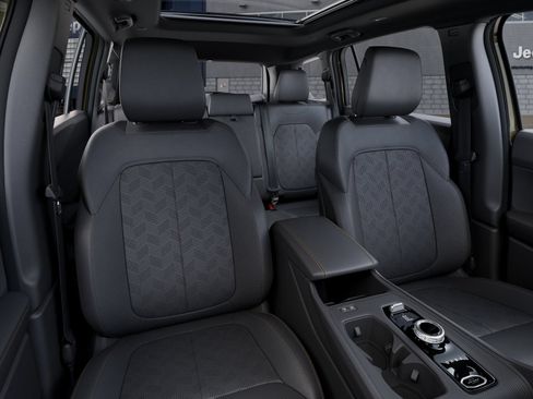 New 2026 Jeep Cherokee Overland w/ Advanced Pro Tech Group AWD/4WD image 9