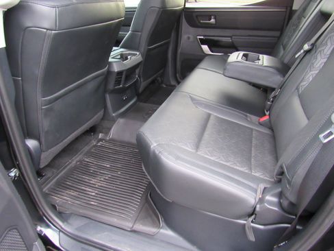 Used 2024 Toyota Tundra Limited image 40