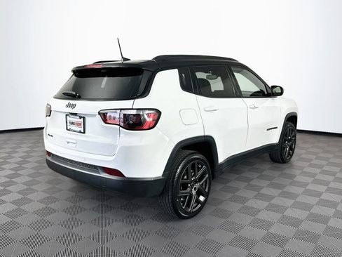 Certified 2025 Jeep Compass Limited w/ Sun & Sound Group AWD/4WD image 11
