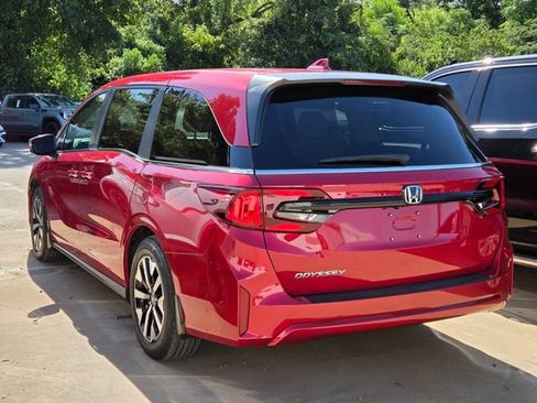 Used 2026 Honda Odyssey EX-L image 6
