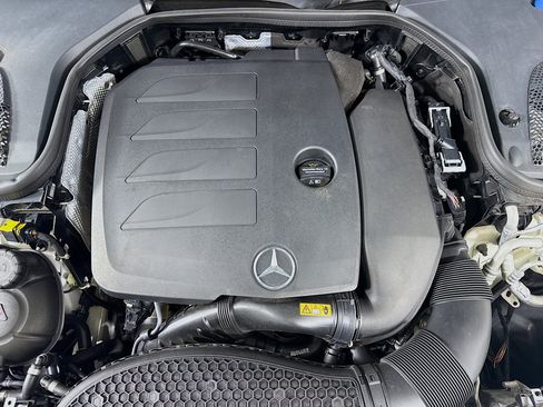 Used 2020 Mercedes-Benz E 350 Sedan image 39