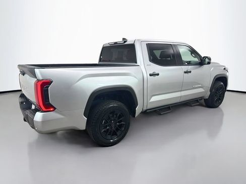 Used 2026 Toyota Tundra SR5 AWD/4WD image 7