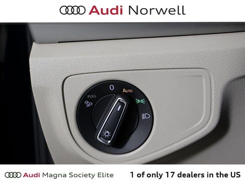 Used 2021 Volkswagen Atlas SE w/ Panoramic Sunroof Package image 28