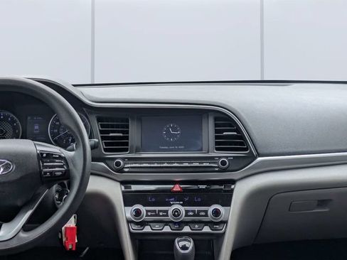 Used 2020 Hyundai Elantra SEL w/ Cargo Package (C1) FWD image 16