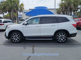 Used 2021 Honda Pilot Touring video 2