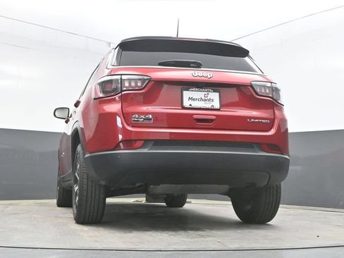 Used 2025 Jeep Compass Limited AWD/4WD image 37