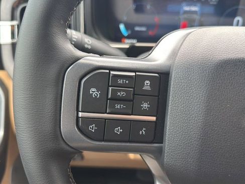 Used 2025 Ford F250 Lariat w/ Lariat Ultimate Package AWD/4WD image 22