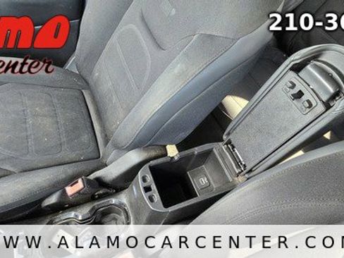 Used 2017 Jeep Renegade Altitude image 40