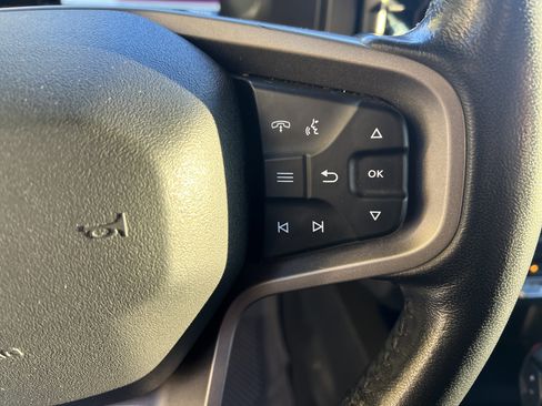 Used 2023 Ford Bronco Wildtrak image 20