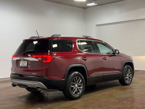 Used 2018 GMC Acadia SLT AWD/4WD image 4