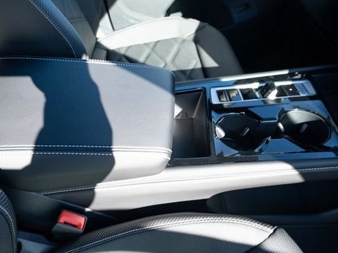 New 2026 Volkswagen Atlas Cross Sport SE image 42