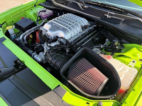Used 2023 Dodge Challenger SRT Hellcat RWD image 14