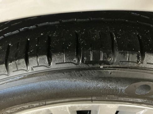 Used 2013 Volkswagen Beetle 2.5 image 12