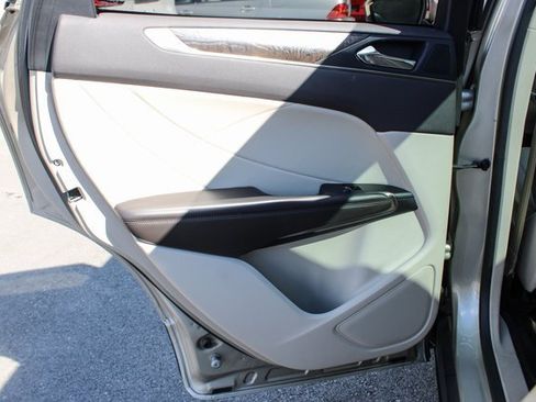 Used 2017 Lincoln MKC Reserve w/ Lincoln MKC Climate Package image 36