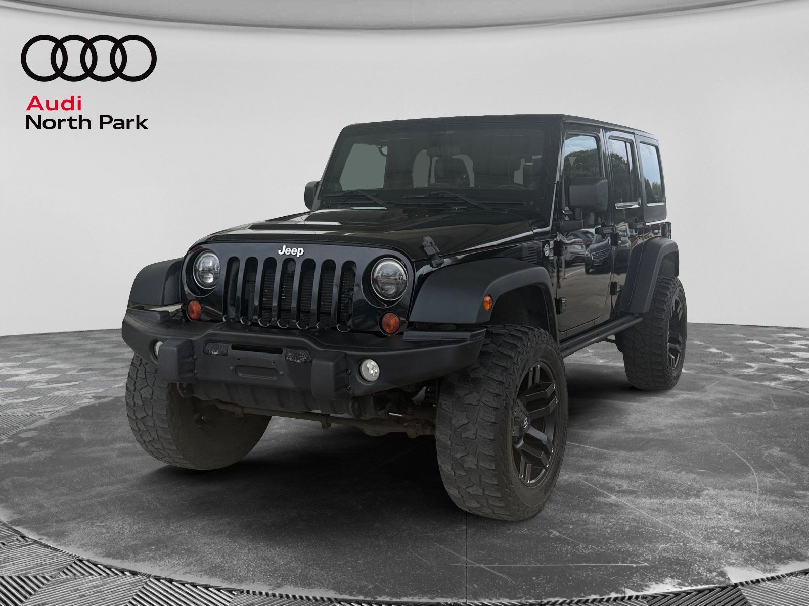 Used 2012 Jeep Wrangler Unlimited Rubicon AWD/4WD image 1