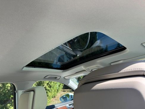 Used 2023 Audi A6 2.0T Premium w/ Convenience Package image 11