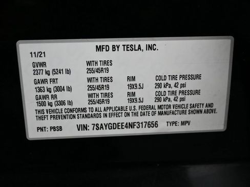 Used 2022 Tesla Model Y Long Range image 45