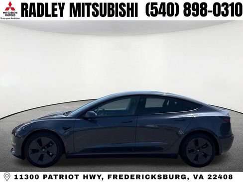 Used 2023 Tesla Model 3 Standard Range image 14