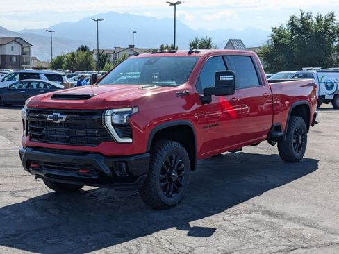 New 2025 Chevrolet Silverado 3500 LT w/ Trail Boss Package AWD/4WD image 9