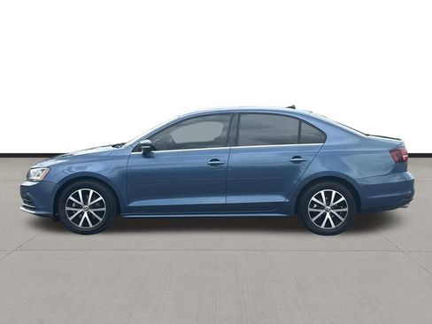 Used 2017 Volkswagen Jetta SE FWD image 8