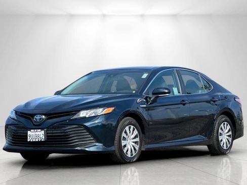 Used 2020 Toyota Camry LE w/ Fleet Convenience Package FWD image 7