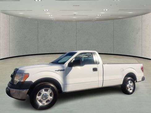 Used 2013 Ford F150 XL w/ Mid Equipment Group image 1