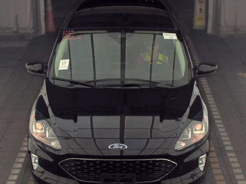 Used 2022 Ford Escape SEL FWD image 3