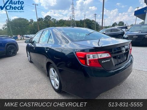 Used 2013 Toyota Camry SE w/ Convenience Pkg FWD image 4