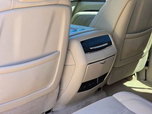 Used 2021 Cadillac Escalade Sport Platinum RWD image 32