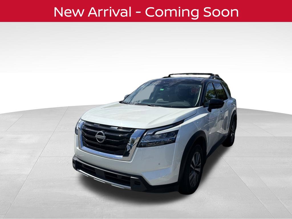 Certified 2024 Nissan Pathfinder SL FWD image 1