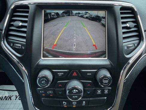 Used 2014 Jeep Grand Cherokee Limited RWD image 24