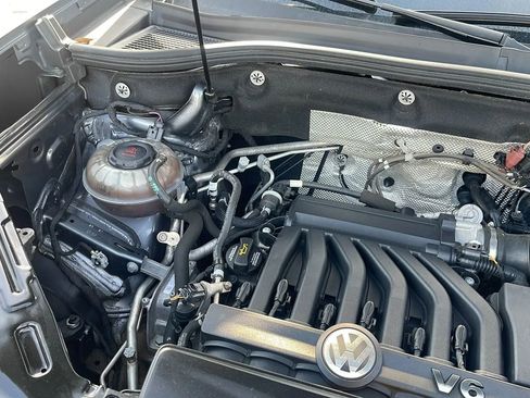 Used 2021 Volkswagen Atlas SE w/ Panoramic Sunroof Package image 35