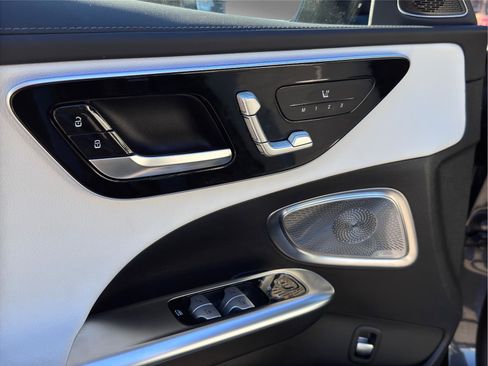 Used 2024 Mercedes-Benz C 300 C 300 w/ Pinnacle Trim Package image 8