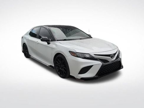 Used 2022 Toyota Camry TRD w/ TRD Package w/JBL Audio FWD image 9