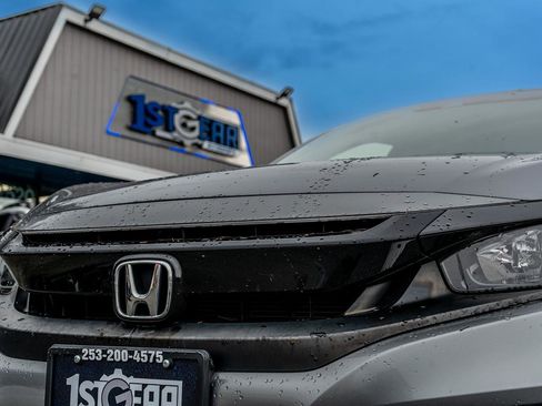 Used 2019 Honda Civic EX image 11
