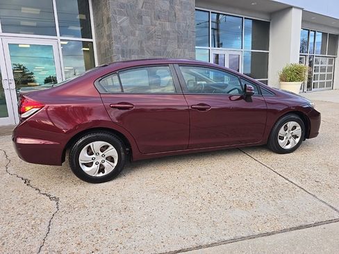 Used 2013 Honda Civic LX image 9