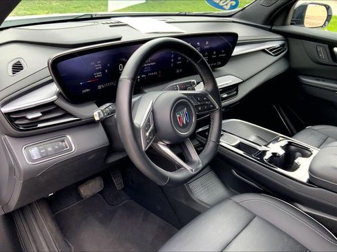 Used 2025 Buick Enclave Sport Touring FWD image 15