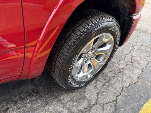 New 2026 RAM 1500 4x4 Crew Cab image 21