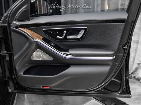 Used 2023 Mercedes-Benz S 580 4MATIC Sedan image 35