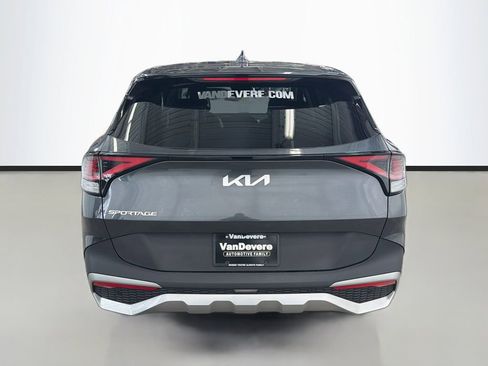 Used 2023 Kia Sportage EX FWD image 9
