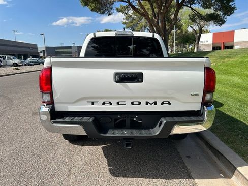 Used 2019 Toyota Tacoma SR5 image 4