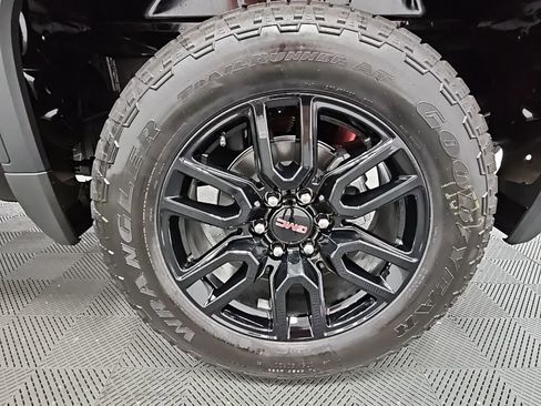 New 2026 GMC Sierra 1500 Pro w/ Graphite Edition image 37