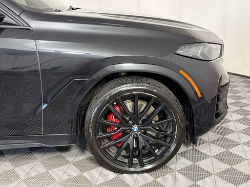 Used 2025 BMW X6 xDrive40i w/ Executive Package AWD/4WD image 13