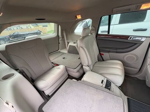 Used 2006 Chrysler Pacifica Touring w/ Comfort Convenience Group AWD/4WD image 8